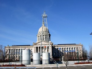 Oklahoma Legislature Passes Controversial Tax Incentive for New Oil and Gas Wells | Public Radio Tulsa