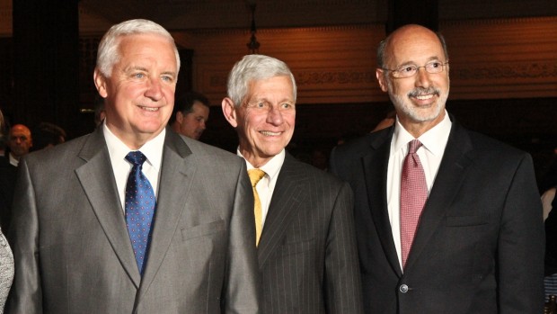 Governor Tom Corbett (left) and Democratic Candidate for Governor, Tom Wolf (right) both made remarks at the Pennsylvania Environmental Council (PEC) presentation of the Windsor award to Senator Edwin Erickson (center). 