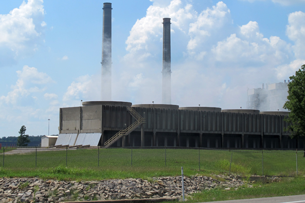 The Grand River Dam Authority's coal-fired plant in Chouteau, Okla.