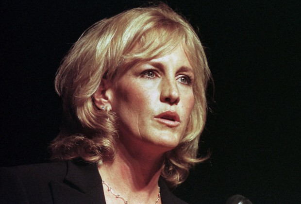 Erin Brockovich speaks at the Everywoman's Money Conference in Pittsburgh on Friday Sept. 8, 2000. Brockovich, the subject of the movie "Erin Brockvich," is a legal aide who helped win $333 million in compensation from Pacific Gas & Electric for residents of Hinkley, Calif., whose water was found to be contaminated.